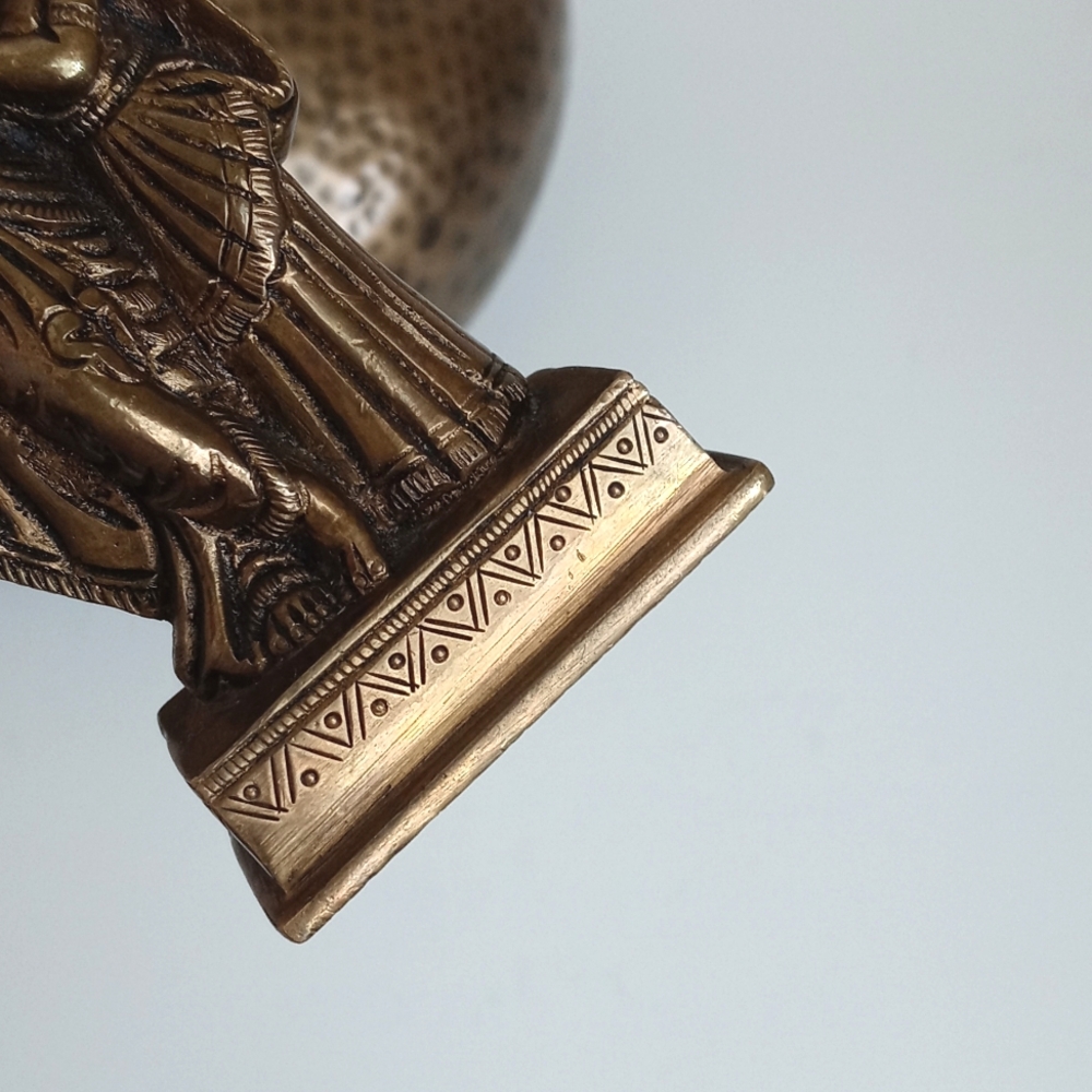 Solid Brass Antique / Vintage Figurine Sculpture from India 4 1/2” - Picture 6 of 13